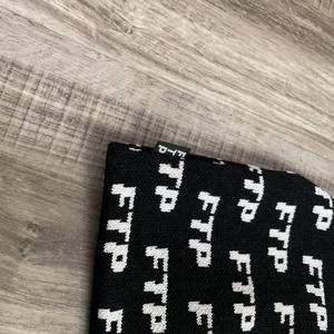 <span class=keywords><strong>Bonnet</strong></span> d'hiver tricoté pour <span class=keywords><strong>homme</strong></span> et femme, vente chaude, marque haut de gamme, haute qualité, logo <span class=keywords><strong>noir</strong></span> imprimé sur toute la surface, <span class=keywords><strong>bonnet</strong></span> - Product Image 3