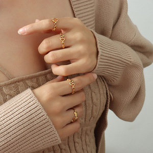 18K Vàng Mạ B Ban Đầu Nhẫn Phụ Nữ 26 Bảng Chữ Cái Chuỗi Có Thể Điều Chỉnh Thép Không Gỉ Ban Đầu Nhẫn Thư Với Chữ Cái Đầu - Product Image 2