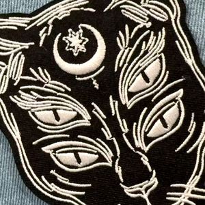 Patch brodé DIY écologique style gothique motif chat noir de dessin animé, tête de léopard et crâne de chat pour vêtements et chapeaux - Product Image 2