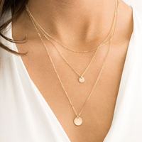 Collier multi-couches en acier inoxydable couleur or style minimaliste pour femme EMANCO avec pendentifs disques – Idéal pour le bureau, la carrière ou les fiançailles