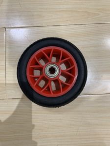 Roue solide en caoutchouc de brouette bon marché Roue de brouette de 6 pouces pour le jardin, la ferme, le transport - Product Image 5