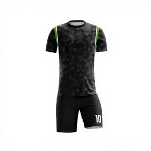 Tenues d'équipe de football personnalisées 2025 de qualité supérieure par sublimation – Maillots et shorts respirants à séchage rapide pour l'été - Product Image 1