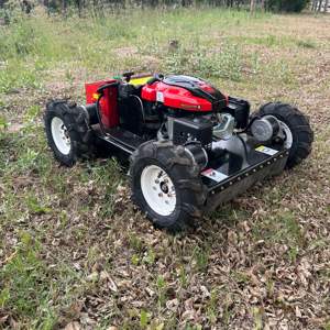 Woer Grass Cutter Wheel Nouveau Design Largeur <span class=keywords><strong>de</strong></span> coupe Télécommande Crawler <span class=keywords><strong>Tondeuse</strong></span> à gazon Coupe-herbe Mini - Product Image 1