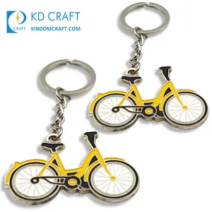 免费样品定制金属压铸银彩色迷你自行车骑行自行车钥匙扣，带4个连接器