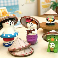 Statue en résine chat de plage d'été Kawaii, faite à la main et peinte à la main, décoration de bureau mignonne, design pyramide musicale pour salon