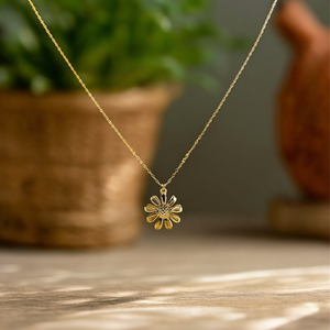 สร้อยคอจี้แฟชั่น สแตนเลส 316L ชุบทอง PVD ลายดอกเดซี่ สวยหรู ใส่ได้ทุกวัน - Product Image 3