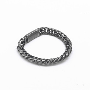 Yunnique Pulsera de cadena de plata tibetana con cierre magnético unisex, diseño geométrico, joyería de moda - Product Image 3