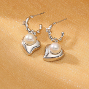 Pendientes de acero inoxidable con diseño de flor, estilo retro francés, versátiles, con perlas, un diseño único y minimalista. - Product Image 6