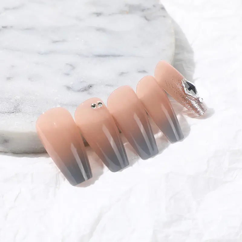 Appuyez sur les ongles en gros Discount ongles fournitures Salon acrylique ongles artificiels accessoire pour ongles prêt à expédier des produits