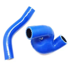 Tuyau en silicone automobile adapté pour AUDI S3 TT <span class=keywords><strong>SEAT</strong></span> <span class=keywords><strong>LEON</strong></span> <span class=keywords><strong>CUPRA</strong></span> R <span class=keywords><strong>225</strong></span> BHP BAM Carter Blower Pipe - Product Image 1