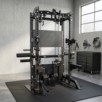 Station d'entraînement multifonctionnelle équipée d'une machine Smith standard et d'un rack de musculation robuste pour les entraînements de musculation