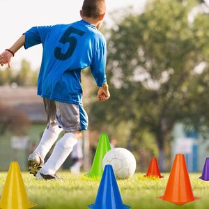 2026 Hot Selling Fitness Oefen- en trainingskegels, multicolor sport voetbalmarkeringskegels voor kinderen, buitengebruik en sportschool - Product Image 1