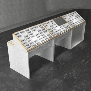 معرض Artworld تزيين تصميمات داخلية طاولة عرض نظارات شمسية باللون الأبيض دولاب عرض أمامي دولاب عرض - Product Image 3