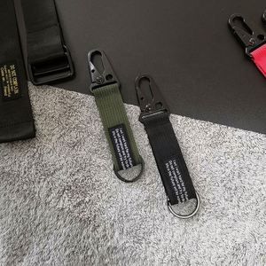 Llavero promocional personalizado con logo bordado negro, para motocicleta, aviación, escalada, con mosquetón y etiquetas de nailon. - Product Image 5