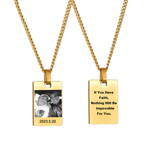 Collier Pendentif Gravé Personnalisé en Acier Inoxydable Plaqué <span class=keywords><strong>Or</strong></span> 18 Carats avec Photo et Lettre – Vente Flash - Product Image 1