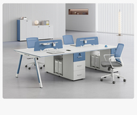 Bureau de travail extensible moderne à hauteur réglable, design en bois ouvert et modulable pour la maison et l'hôtellerie