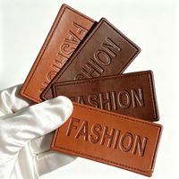 Étiquette en cuir PU gaufré de haute qualité, patch en cuir personnalisé pour jeans
