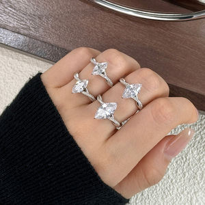 Moda söz yüzüğü kadın takı 925 ayar gümüş markiz kesim elmas tam açacağı Cz zirkon parmak yüzük - Product Image 4