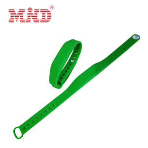사용자 정의 <span class=keywords><strong>RFID</strong></span> 팔찌 NFC 실리콘 팔찌 <span class=keywords><strong>RFID</strong></span> 팔찌 13.56Khz NFC 팔찌 - Product Image 4