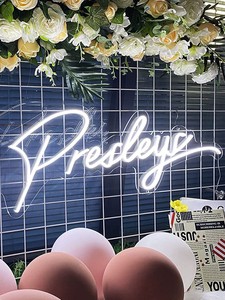 Letrero Luminoso LED <span class=keywords><strong>de</strong></span> Neón con Letras Brillantes y Logotipo Personalizable para Bodas y Celebraciones <span class=keywords><strong>de</strong></span> Cumpleaños - Product Image 2