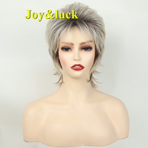 Vente en gros d'usine perruques pour femmes bonne qualité court Ombre gris blanc Pixie <span class=keywords><strong>coupe</strong></span> naturelle droite avec <span class=keywords><strong>frange</strong></span> perruques synthétiques pour femmes - Product Image 4