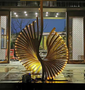 Statue de globe en métal de <span class=keywords><strong>parc</strong></span> de jardin poli par miroir extérieur moderne de taille personnalisée Sculpture de boule en acier inoxydable artisanale en métal - Product Image 4