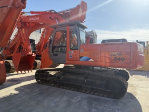 รถขุดไฮดรอลิกแบบตีนตะขาบ Hitachi Zaxis 240 ZX200 ZX350 ZX210 สีส้ม พร้อมบุ้งกี๋ขุด - Product Image 2