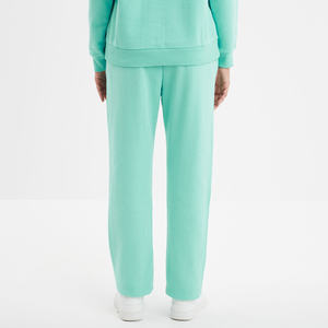 กางเกงจ็อกกิ้งขาตรงผ้าฟลีซสำหรับผู้หญิง ใส่สบายในฤดูหนาว เอวยางยืด เป็นมิตรกับสิ่งแวดล้อม แห้งเร็ว ด้านในนุ่มสบาย เหมาะสำหรับทุกคน - Product Image 3