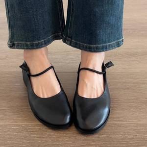 Sandalias de Mujer Estilo Francés 2025, Punta Cerrada y Redonda, Cuero Suave, Cómodas, Casuales, Planas, para Verano - Product Image 2