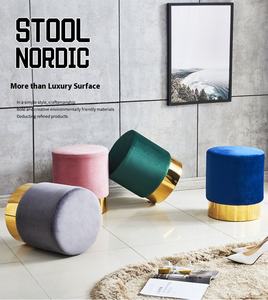 <span class=keywords><strong>Pouf</strong></span> Ottomano Rotondo Moderno Francese con Seduta, Base in Acciaio Inox e Rivestimento in Velluto Rosa e Nero per Soggiorno - Product Image 6