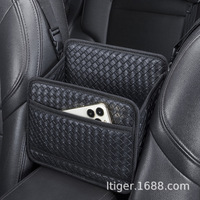 Nouvelle console centrale de voiture en cuir personnalisable avec accoudoir, compartiment de rangement, poche en filet et organisateur suspendu pour l'intérieur de la voiture