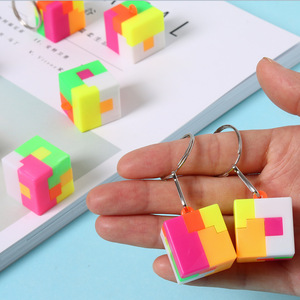 Pendientes Colgantes de Bola de Plástico con Diseño de Candado Kongming, Unisex, Clásicos, Juguete Intelectual, Rompecabezas de Ensamblaje, Joyería - Product Image 2