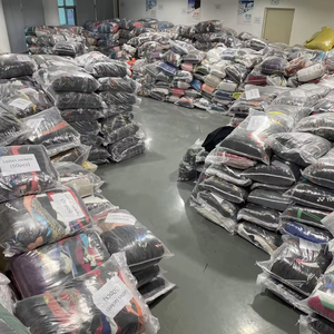 Proveedor de Ropa Japonesa de Segunda Mano, Camisas Formales, Ropa Usada para Hombre - Product Image 2