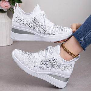 Zapatillas deportivas casuales de mujer con cordones, transpirables, de malla, cómodas, con aumento de altura, versátiles, Primavera 2026, Novedad transfronteriza para mamás - Product Image 1