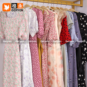 Geryon Vintage usado gasa tela vestidos mujeres verano mixto Floral Vintage Ukay Pakaian Bekas <span class=keywords><strong>ropa</strong></span> usada bala a granel - Product Image 2