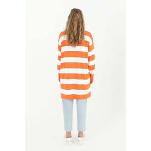 <span class=keywords><strong>Tunique</strong></span> à manches longues rayée <span class=keywords><strong>orange</strong></span> décontractée pour femmes Puane, coupe ample confortable pour tous les jours et pour le bureau - Modèle - Product Image 2