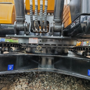 Oferta Especial: Excavadora de Orugas Usada SANY SY155C Pro de 15 Toneladas con Motor Diésel Isuzu Importado y Confiable - Product Image 4
