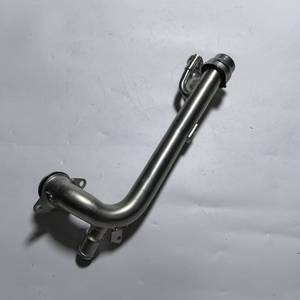 ท่อยางหล่อเย็นเครื่องยนต์ Mercedes-Benz M264 รุ่น 2642004201 2642008600 ท่อเหล็กสำหรับเปลี่ยนหัวสูบ - Product Image 2