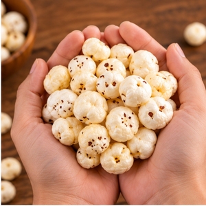 Makhana Naturel, Graines de Lotus de Qualité Supérieure, Cueillies à la Main, Fournisseur en Gros, Snack Naturel, Fabrication Indienne, Exportateur - Product Image 3