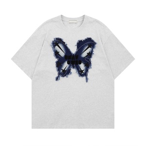 Camiseta de Verano Vintage para Parejas al por Mayor - Camiseta Unisex de Algodón 100% Transpirable con Parche de Mariposa Bordado, Corte Regular para Hombre - Product Image 2