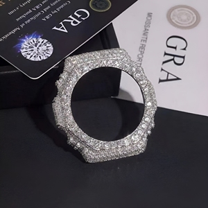 Boîtier de montre Moissanite Iced Out avec <span class=keywords><strong>design</strong></span> <span class=keywords><strong>à</strong></span> bords dentelés et pointus pour collection de montres GA2100, boîtier de modification DIY, bijoux pour hommes - Product Image 4