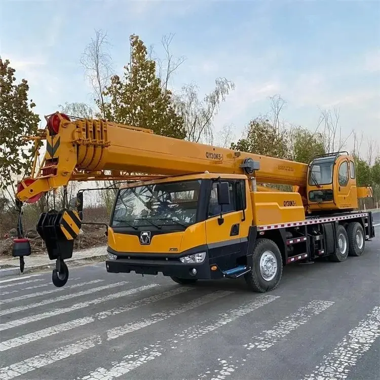 Used QY30K5-I Mobile Crane Second Hand 30 Ton Hydraulic Truck Crane For Sale