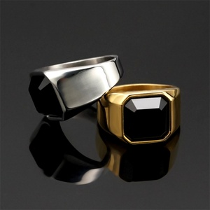 Anillo Ajustable Personalizado de Fábrica, Chapado en Oro, con Dije de Ágata - Product Image 4