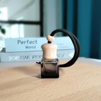 Diffuseur de voiture miniature personnalisé de 8 ml, flacon suspendu en verre ambré, nouveau design, pour parfum, anti-odeur