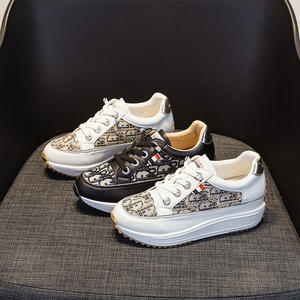 Zapatillas Oxford Deportivas para Mujer, con Plataforma, Transpirables, con Amortiguación y Luces, Estilo Casual - Product Image 1