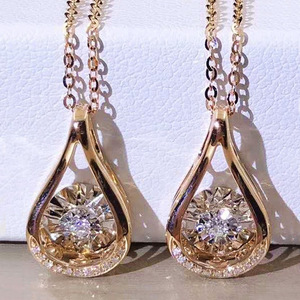 Collier pendentif en zircon en forme de larme de style français, élégant et minimaliste, chaîne de clavicule pour femmes - Product Image 2
