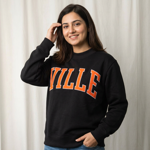 Sudadera VILLE BLACK con cuello alto, 100% naranja, con apliques bordados, cuello ancho, hilos finos. - Product Image 1