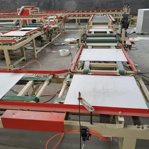 Sıcak satış alçı tavan paneli üretim hattı kalite garantisi makineleri için alçı Pvc Panel tavan makinesi