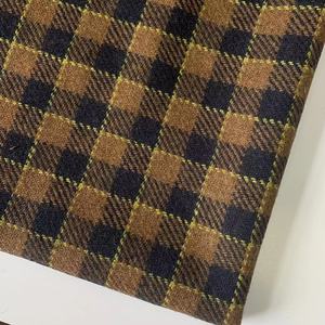 Her Mevsim %50 Yün %40 Polyester 510g/<span class=keywords><strong>m</strong></span> İplik Boyalı Dokuma Dimili Ekose Kadın Şapkası ve Kız Çocukları İçin Ev Tekstili Kumaşı - Product Image 3