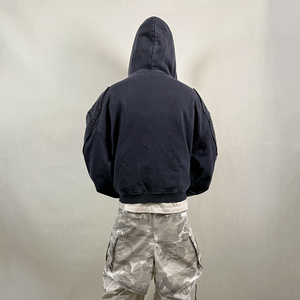 Veste à capuche zippée courte noire délavée avec patchwork et logo personnalisé, style streetwear, vente en gros - Product Image 3